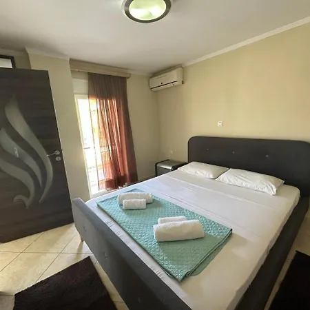 Riviera Beach Apart No 5 Анависсос Экстерьер фото